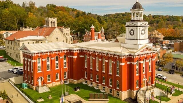 Courthouse Header