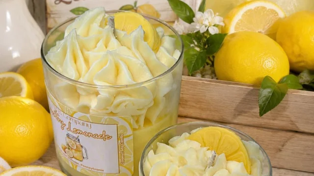 AB & Company candles lemonade